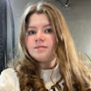 Meet your Posher, Leah